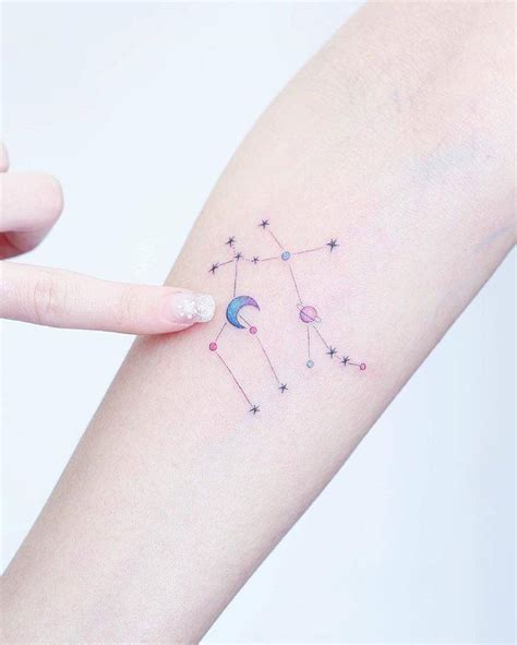 Stunning Minimalist Gemini Constellation Tattoo for a Minimalistic Look